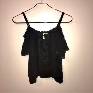 Cold Shoulder Crop